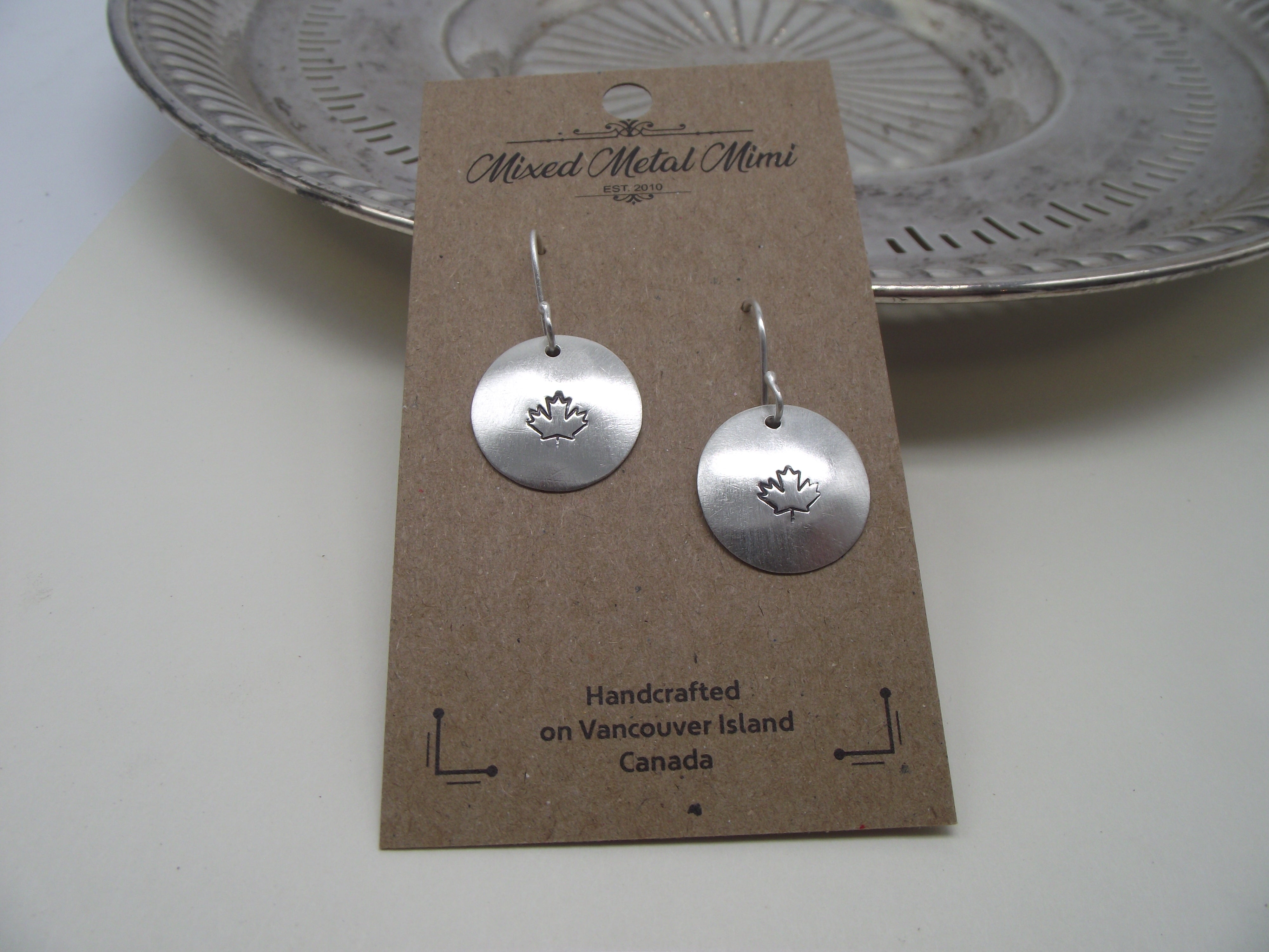 Sterling silver maple leaf earrings-round
