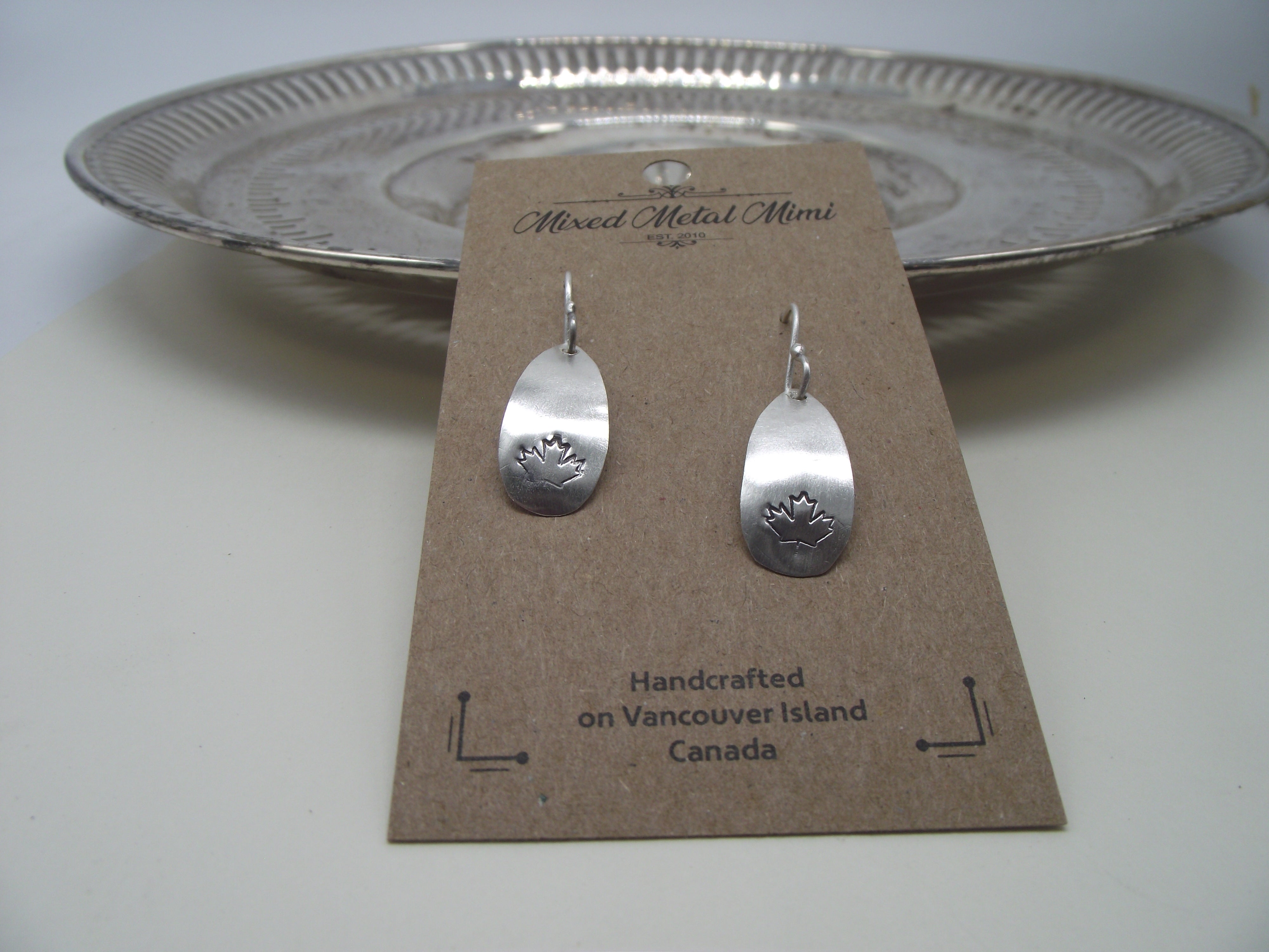 Sterling silver maple leaf earrings-teardrop